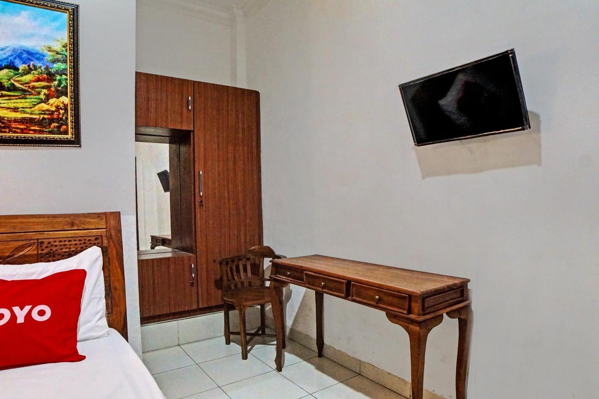 Oyo 92638 Jr Residence Syariah Medan Exterior foto